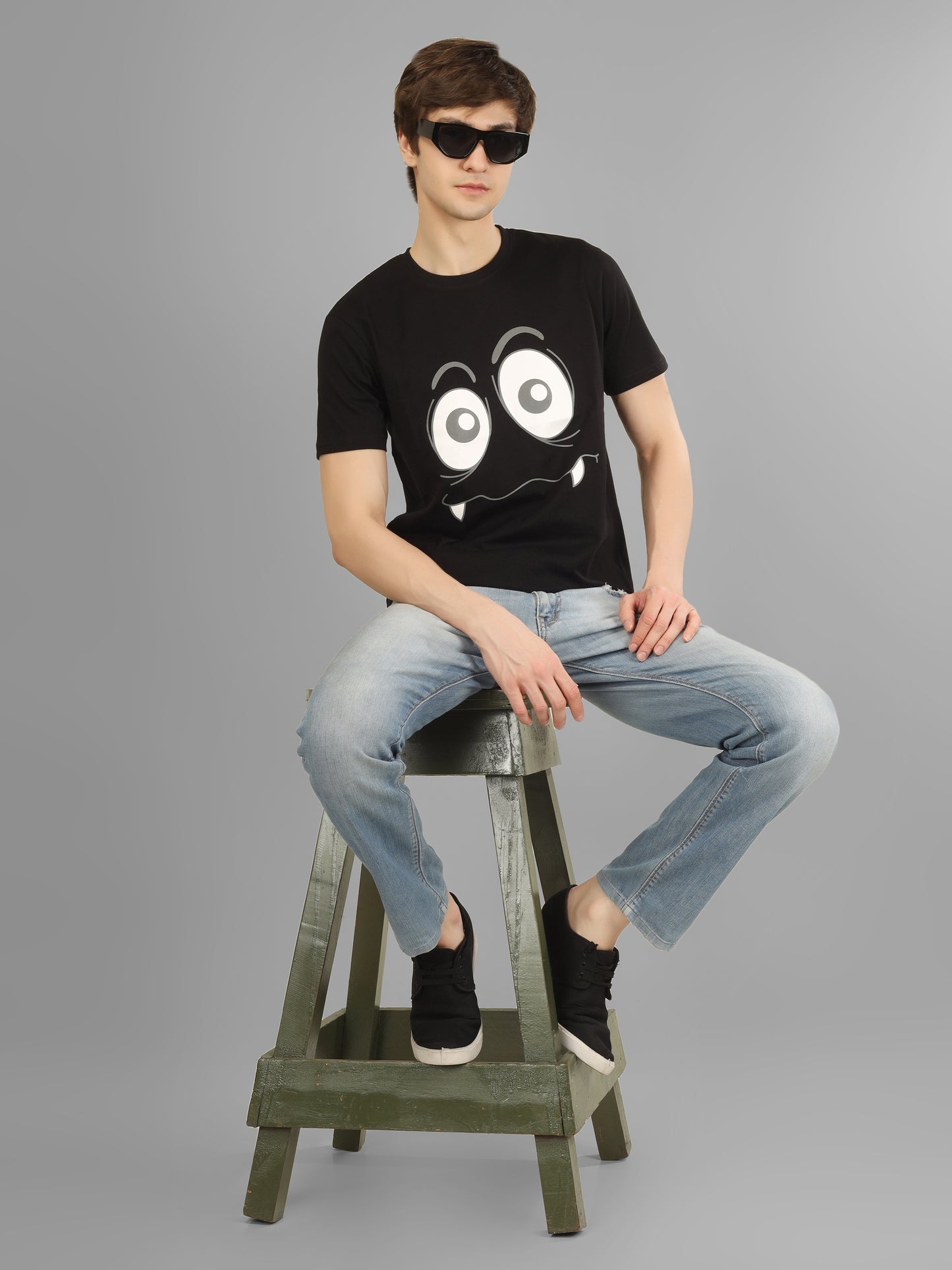 Basic Round Neck Regular Mens T-Shirt - RSBO0021