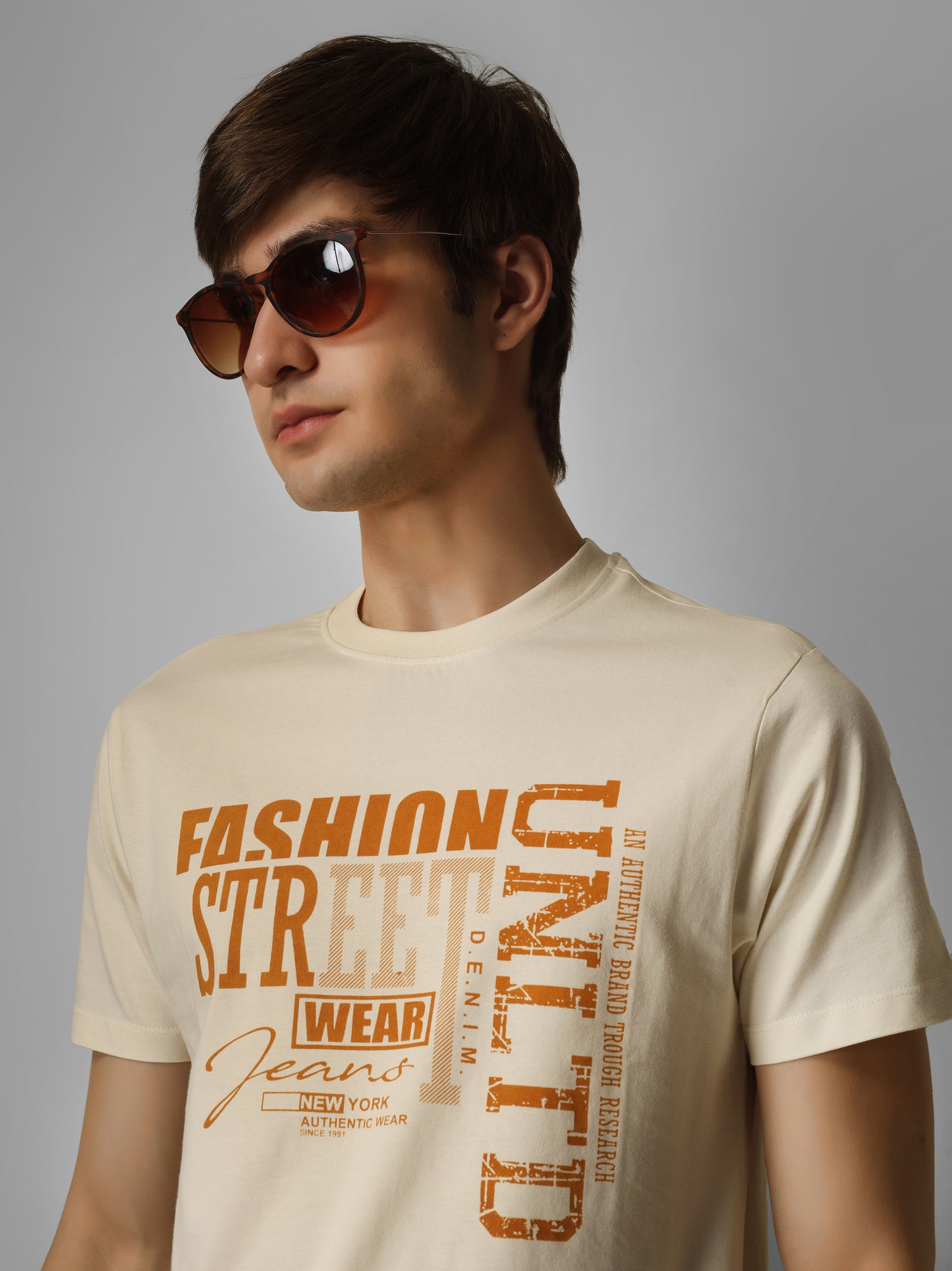 Basic Round Neck Regular Mens T-Shirt - RSBO0003