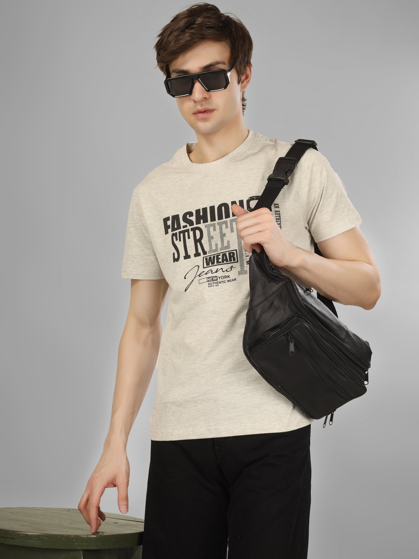 Basic Round Neck Regular Mens T-Shirt - RSBO0003